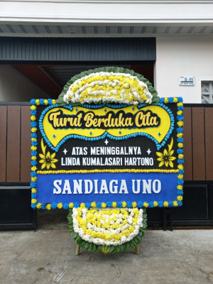 Papan Bunga Duka di Linggang Bigung